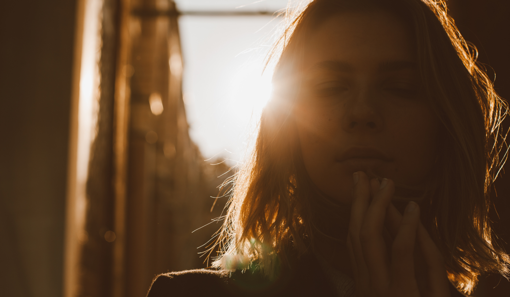 woman praying