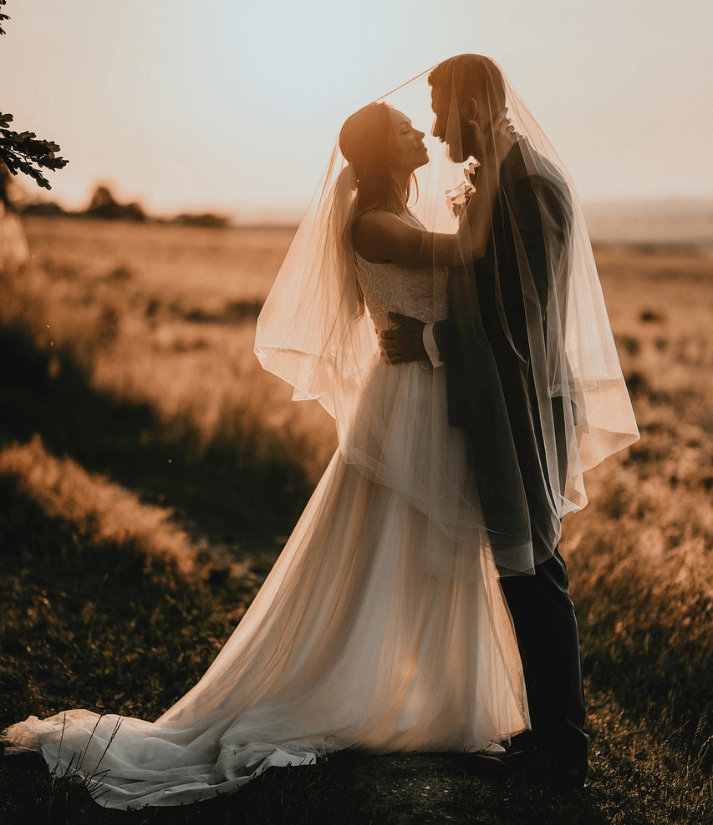 married couple communicating by telepathy